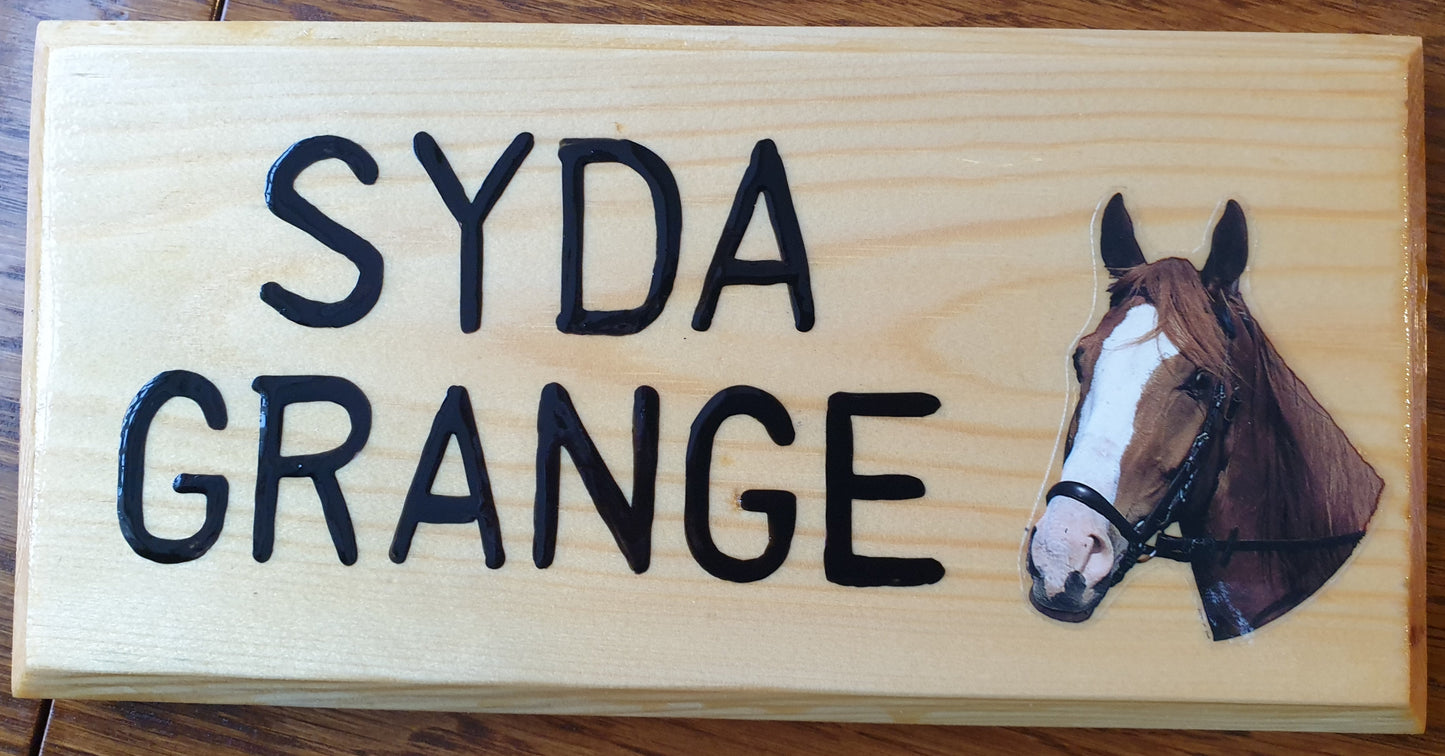 Hand made house sign size 9.5 inch by 4.5 inch (Medium Size)